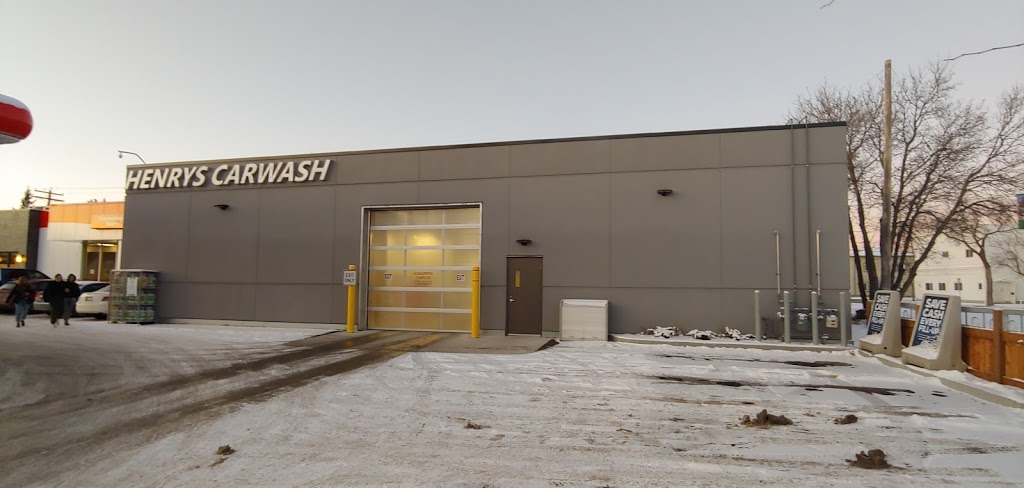 Henrys Car Wash Ltd | 107 Pandora Ave W, Winnipeg, MB R2C 1M4, Canada | Phone: (204) 222-4086