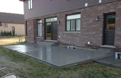 Tom Con Construction | 21096 Vanneck Rd, London, ON N6H 5L2, Canada | Phone: (519) 641-1754