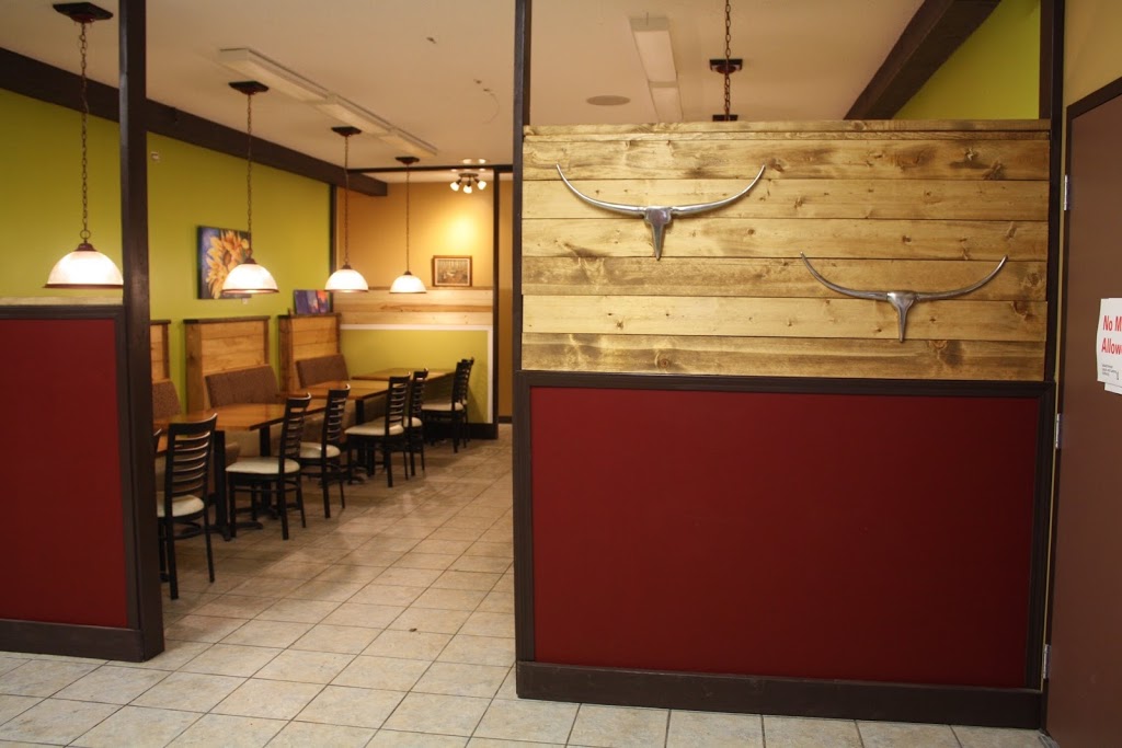 Bronco Joes Restaurant & Sports Hub | 204 North St, Balcarres, SK S0G 0C0, Canada | Phone: (306) 334-9519