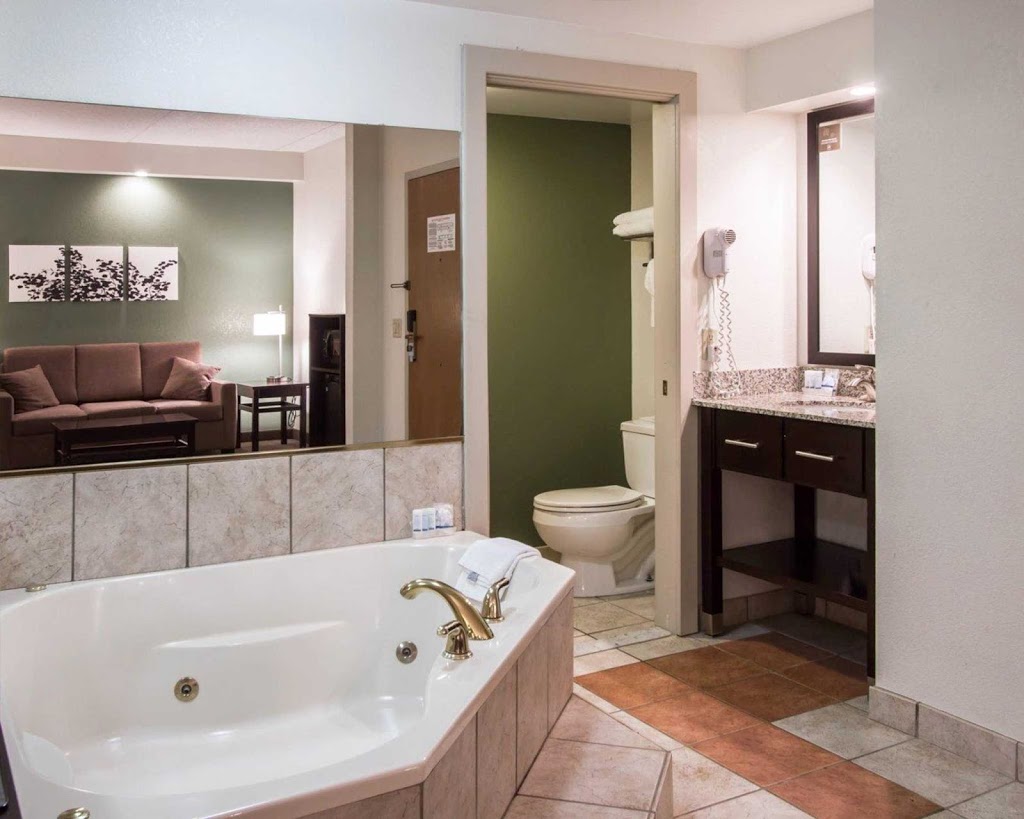 Sleep Inn & Suites Buffalo Airport | 100 Holtz Dr, Cheektowaga, NY 14225, USA | Phone: (716) 626-4000