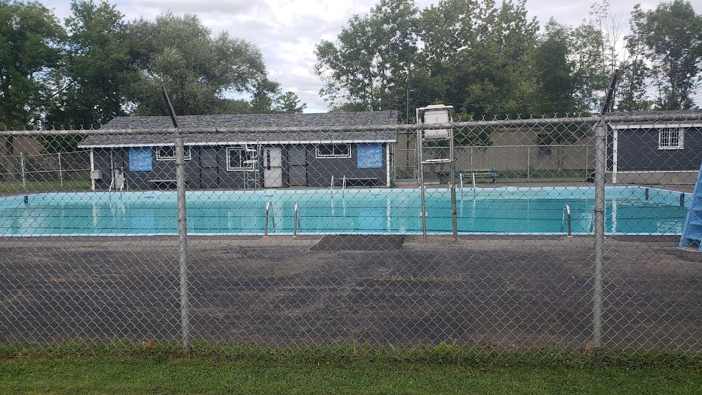 Huntingdon Municipal Pool | 95 Chem. Fairview, Huntingdon, QC J0S 1H0, Canada | Phone: (450) 264-5389 ext. 223