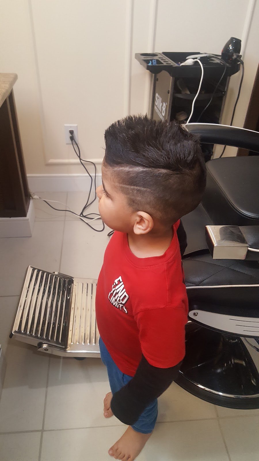 Noors salon and spa | 350 Guysborough Dr, Woodstock, ON N4T 0H3, Canada | Phone: (416) 294-6960