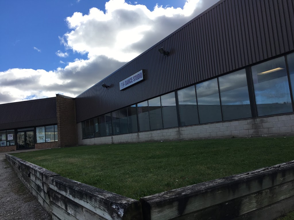Move With Grace Dance Studio | 400 Collier MacMillan Dr, Cambridge, ON N1R 7H7, Canada | Phone: (519) 650-5633
