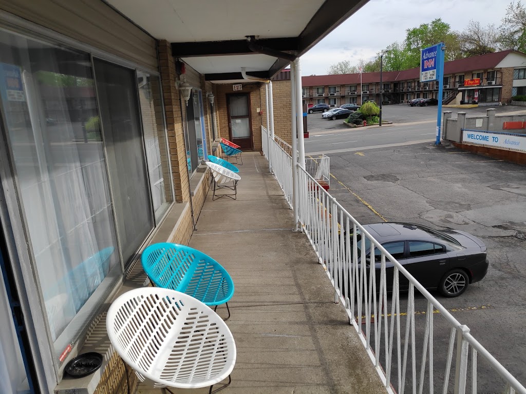 Advance Inn | 6019 Lundys Ln, Niagara Falls, ON L2G 1T2, Canada | Phone: (905) 356-0541
