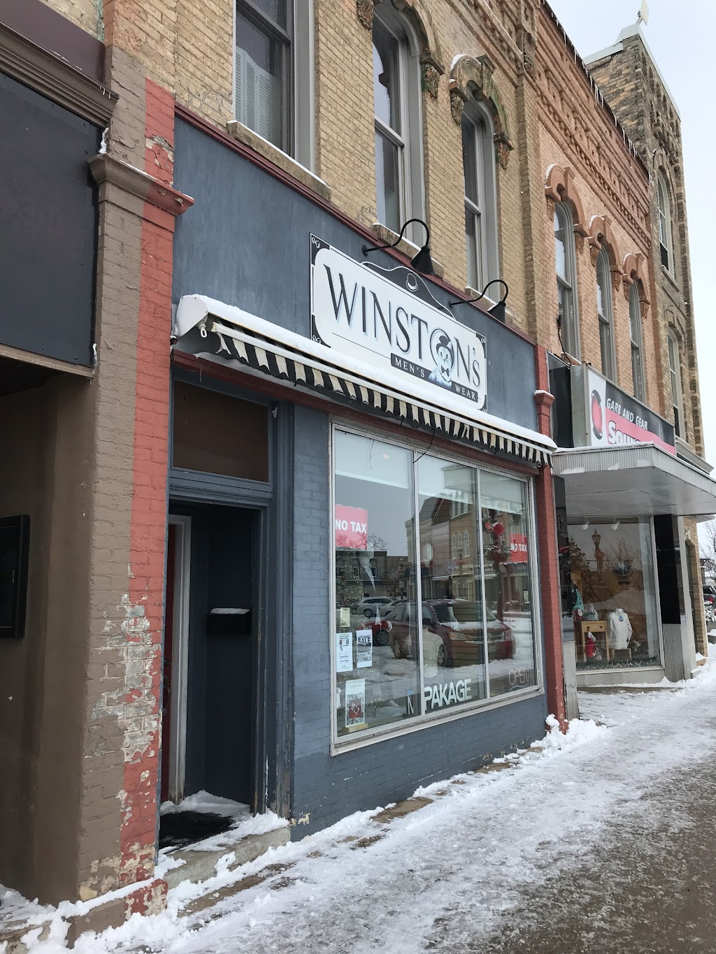 Winstons Mens Wear | 8 Courthouse Square, Goderich, ON N7A 1M3, Canada | Phone: (519) 440-0633