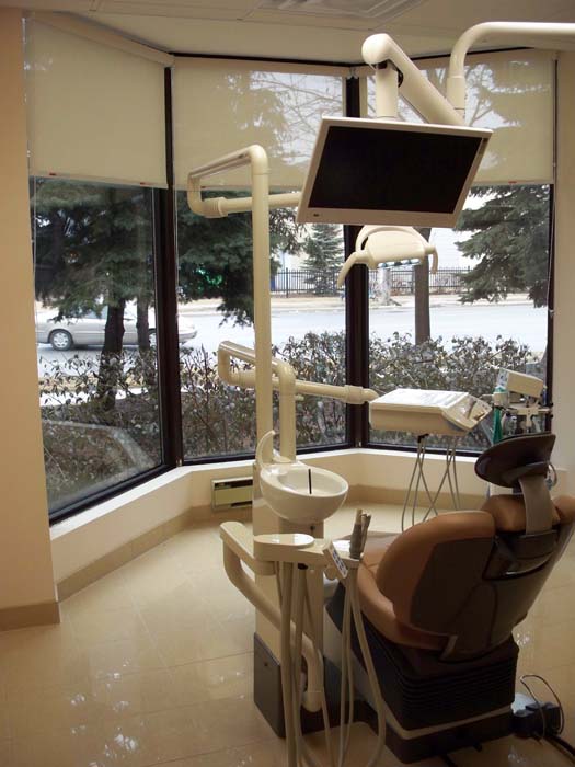 Sherway Gardens Dental Centre | 290 N Queen St, Etobicoke, ON M9C 5L2, Canada | Phone: (416) 621-4999