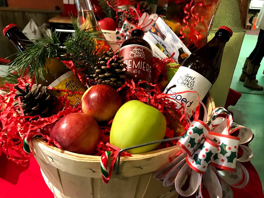 Apple Falls Cider Company | 1633 County Rd 3, Carrying Place, ON K0K 1L0, Canada | Phone: (613) 242-8433