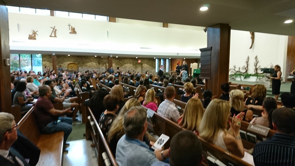 Corpus Christi Church | 1400 Cabana Rd W, Windsor, ON N9G 1C4, Canada | Phone: (519) 969-5292