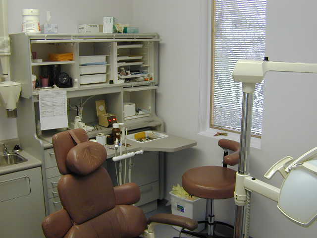 The Dental Centre - Sunderland | 26 Church St S, Sunderland, ON L0C 1H0, Canada | Phone: (877) 711-7771