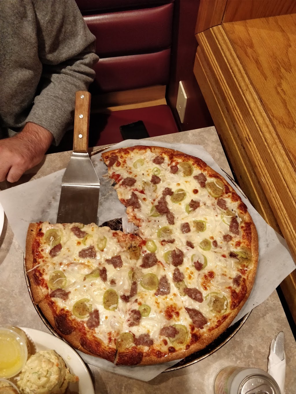 Clarence Pizza Company | 6235 Goodrich Rd, Clarence Center, NY 14032, USA | Phone: (716) 741-2888