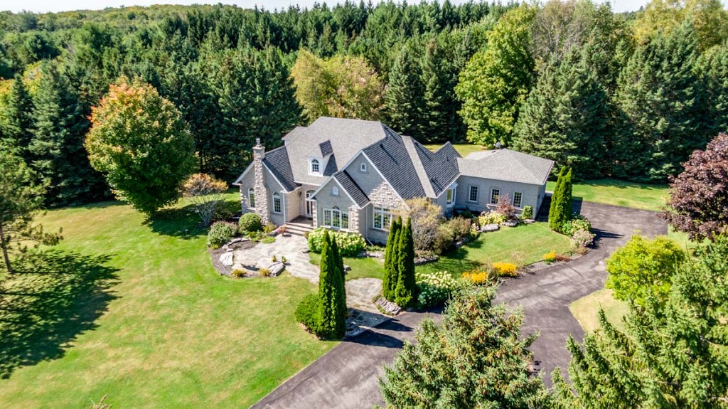 Jeff Gordon Real Estate, Aurora | 15004 Yonge St, Aurora, ON L4G 1M6, Canada | Phone: (416) 712-4071