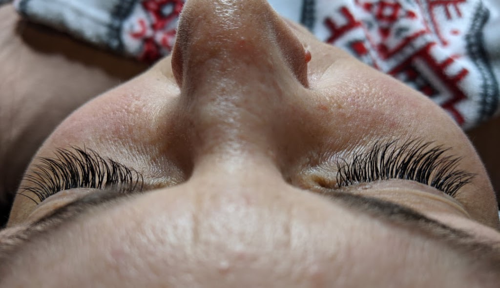 Styliste extension de cils Léna | 625 Chem. du Lac Lanthier E, Rivière-Rouge, QC J0T 1T0, Canada | Phone: (514) 506-2800