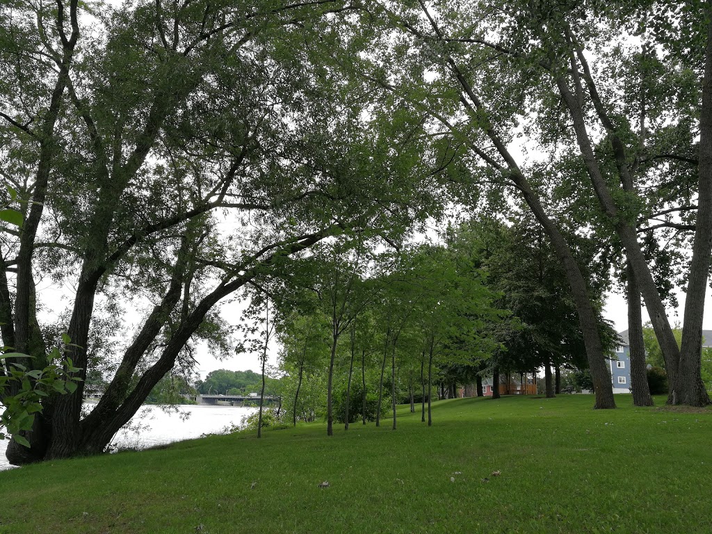 Parc Robert-Bourassa | 80 Rue Perreault, Trois-Rivières, QC G8T 9S8, Canada