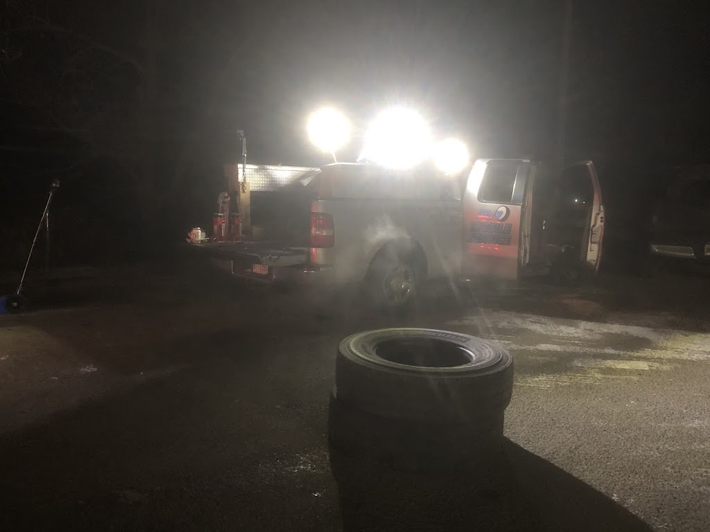 PB11 Truck Trailer Tire Service | 810 Stonegate Dr, Woodstock, ON N4V 1G5, Canada | Phone: (604) 396-6660