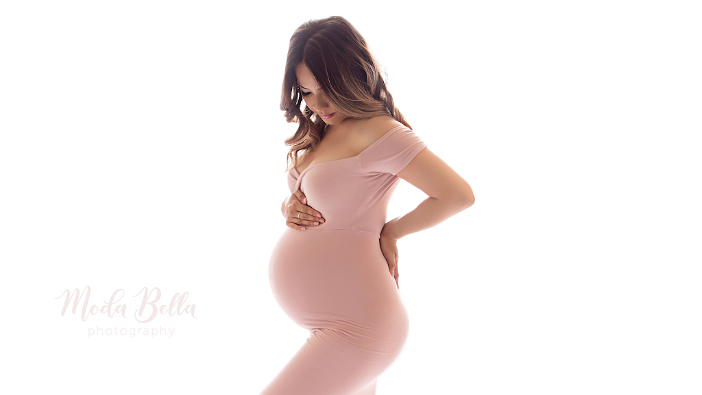 Moda Bella Photography | 6840 King George Blvd #110, Surrey, BC V3W 4Z9, Canada | Phone: (604) 802-6700