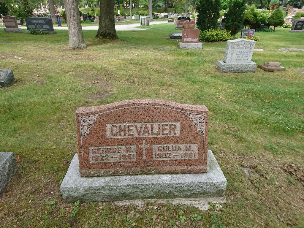 Lakeview Cemetery-Crematorium | 1016 Colborne Rd, Sarnia, ON N7V 3K7, Canada | Phone: (519) 337-5761