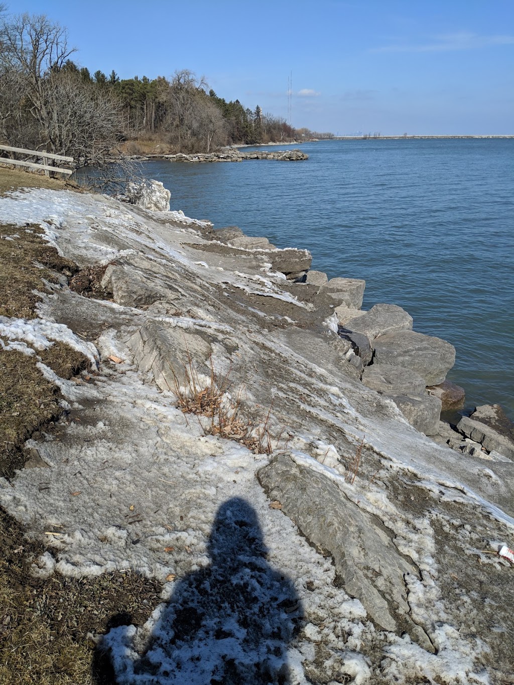 Arkendo Park | 2494 Lakeshore Rd E, Oakville, ON L6J 7Y6, Canada