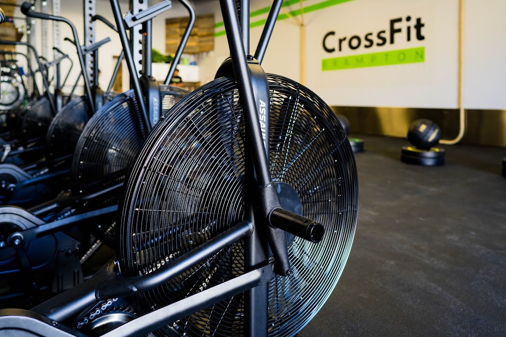 TrainMeFit Brampton | 30 Hale Rd Unit 13, Brampton, ON L6W 4N9, Canada | Phone: (289) 828-3147