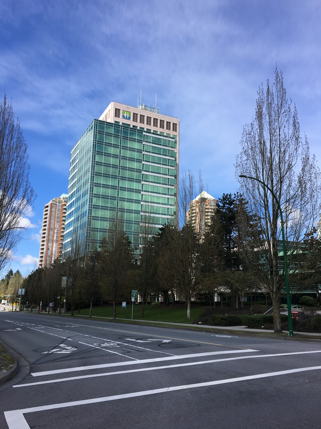Edmonds News & Gift | 6911 Southpoint Dr, Burnaby, BC V3N 4X8, Canada