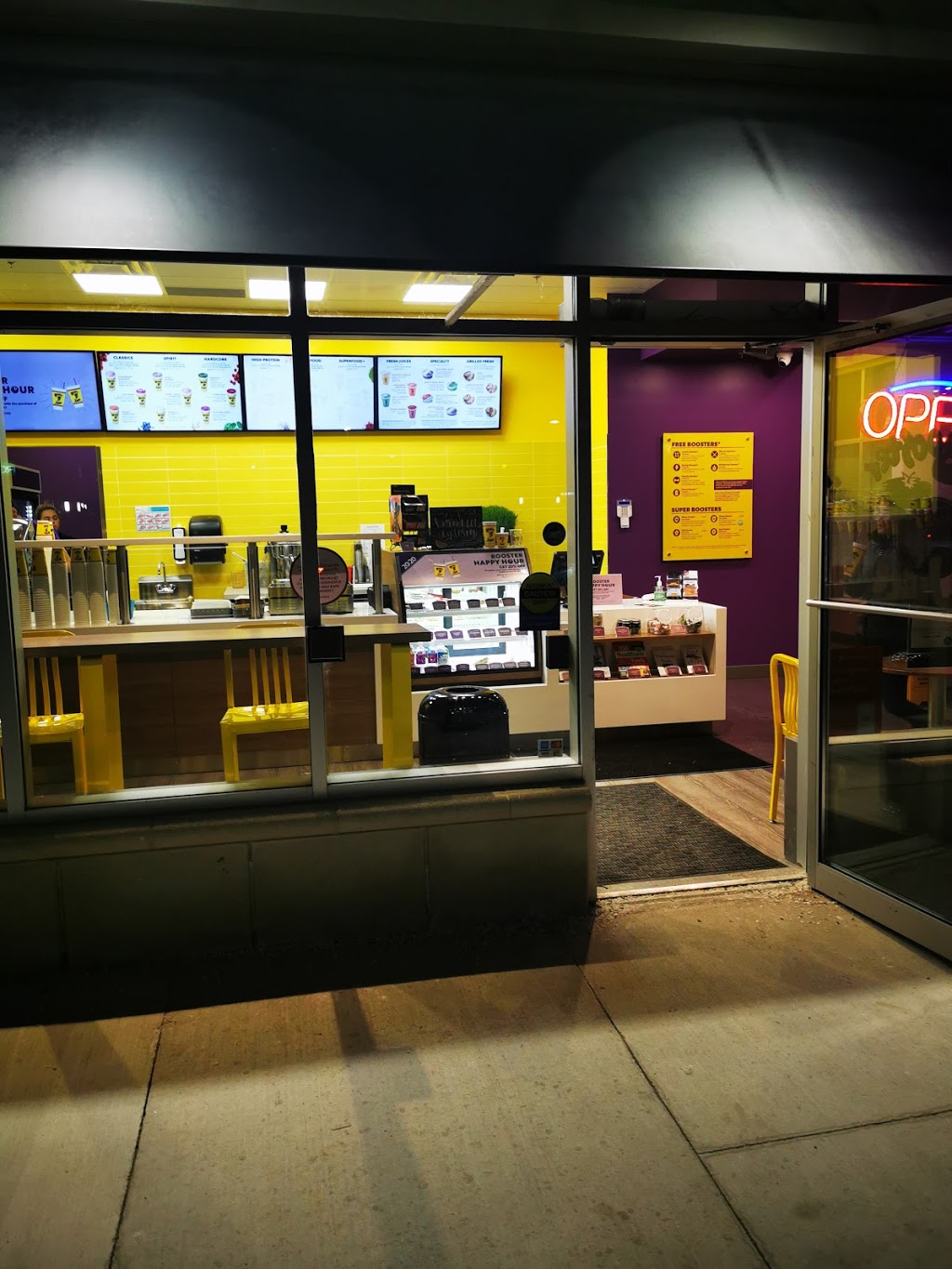 Booster Juice | 10775 Leslie St #A404A, Richmond Hill, ON L4S 0B2, Canada | Phone: (905) 770-4333