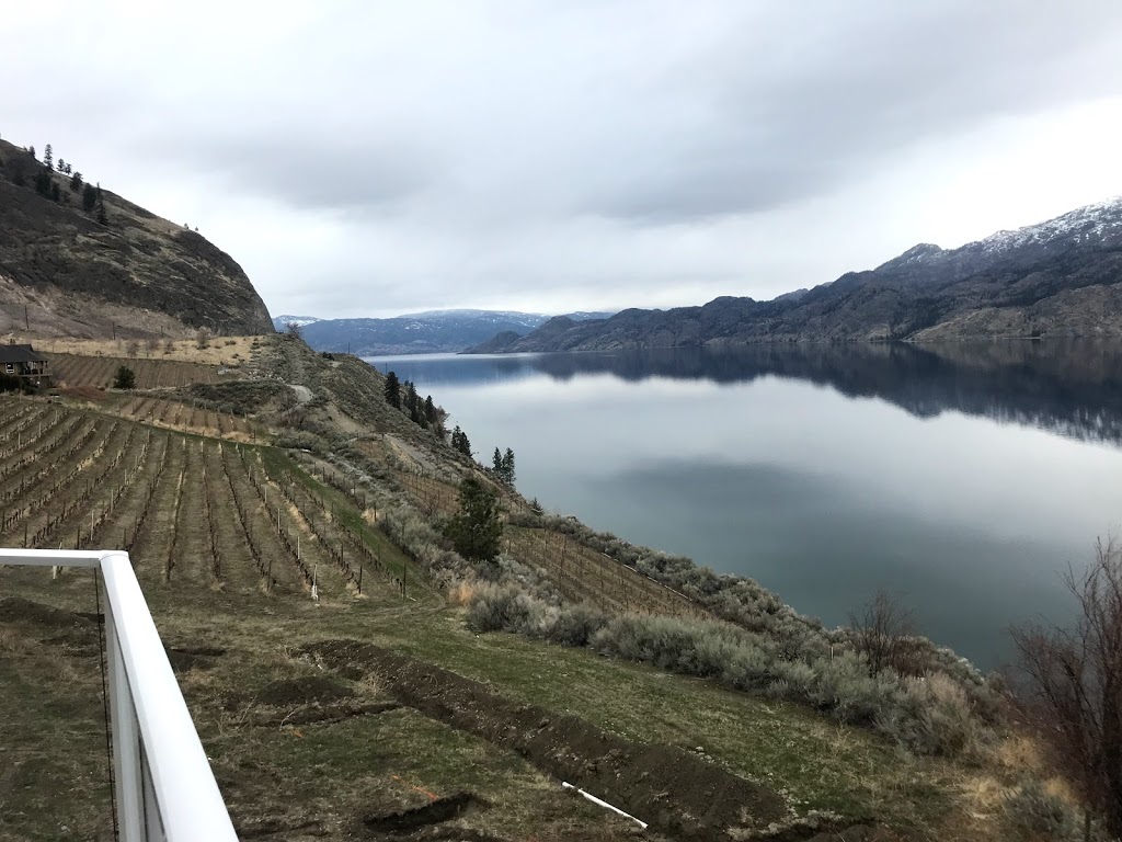 Windmill B&B | 21606 Bridgeman Rd, Summerland, BC V0H 1Z6, Canada | Phone: (204) 494-9323