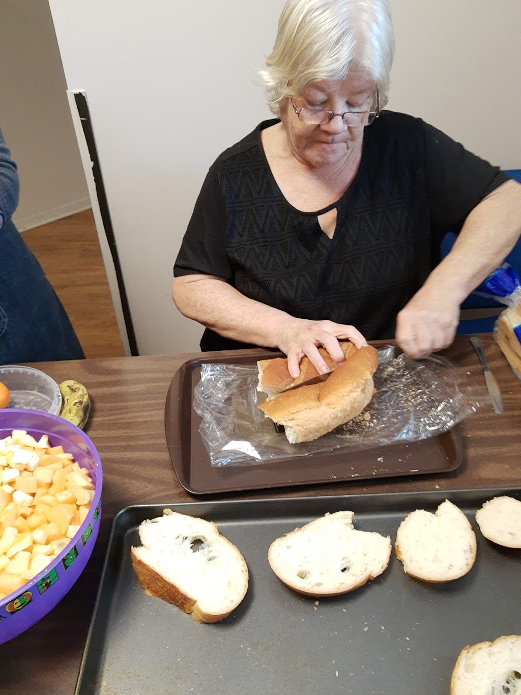 Ottawa Community Housing | 2100 Russell Rd, Ottawa, ON K1G 3W7, Canada | Phone: (613) 739-8760