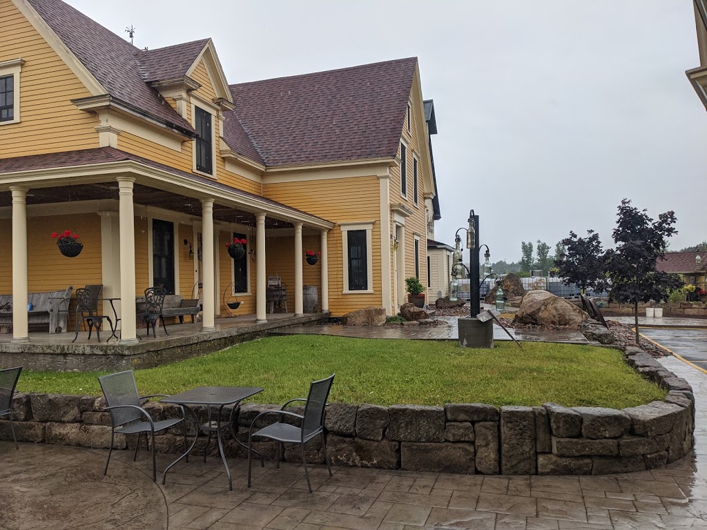Magnetic Hill Winery | Magnetic Hill Winery, 860 Front Mountain Rd, Moncton, NB E1G 3H3, Canada | Phone: (506) 384-9463