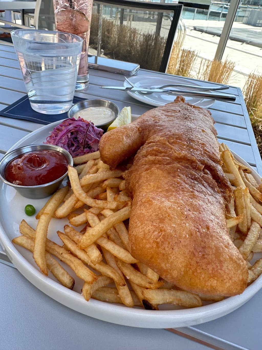The Lake Club - Friday Harbour Resort | 330 Sunseeker Ave, Innisfil, ON L9S 0J7, Canada | Phone: (705) 812-8884
