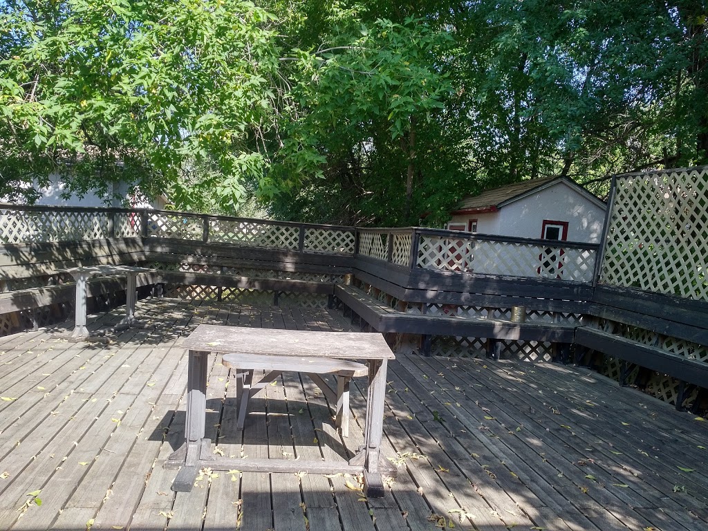 Fraserwood Tourist Hotel | Pr 231, Fraserwood, MB R0C 1A0, Canada | Phone: (204) 643-5304