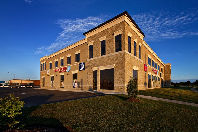 PROGRESS PILATES | Parking lot, 2437 Princess St #202, Kingston, ON K7M 3G1, Canada | Phone: (613) 634-1100