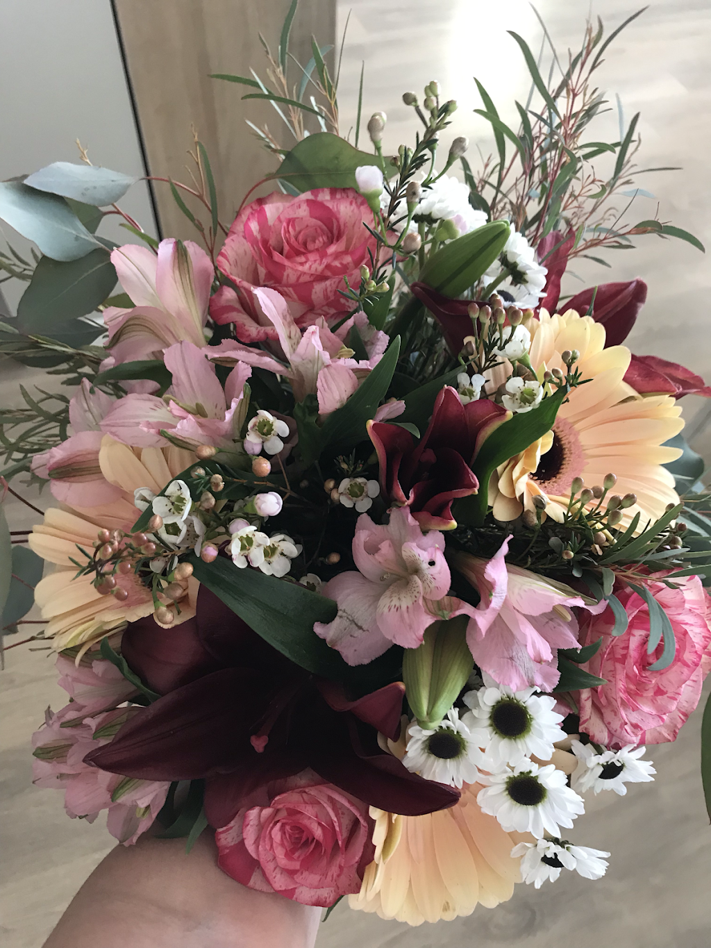 A Tisket A Tasket Baskets & Blooms | 1897 Reunion Terrace NW, Airdrie, AB T4B 3W5, Canada | Phone: (780) 907-1103