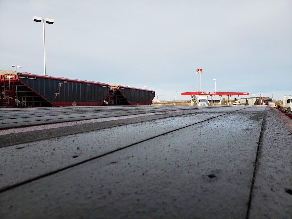 Petro-Pass Truck Stop | 53016 AB-60 #4, Edmonton, AB T7X 3G7, Canada | Phone: (780) 962-0958