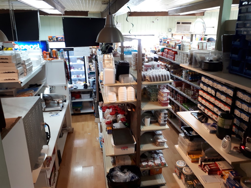 Épicerie SDN | 464 Rue Principale, Sainte-Apolline-de-Patton, QC G0R 2P0, Canada | Phone: (418) 469-2169
