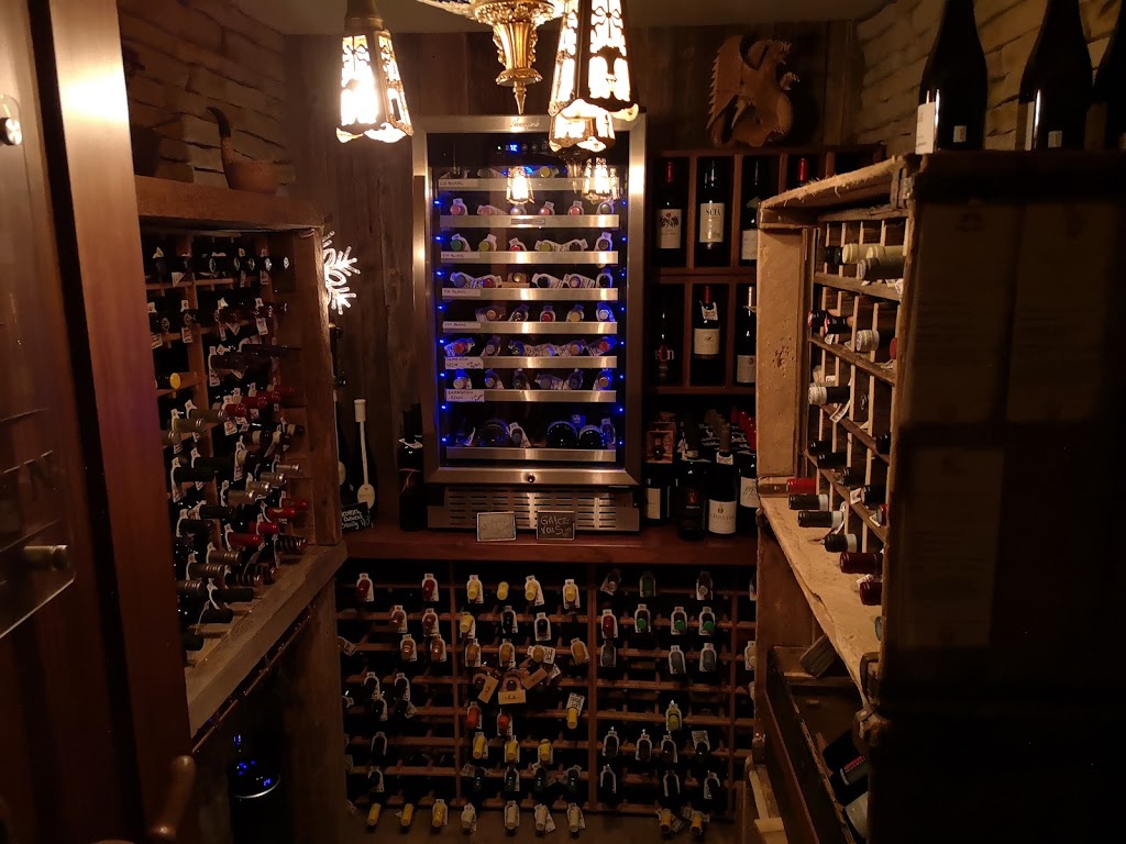 Restaurant Le Capitaine Provost | 2000 Chemin du Motel-sur-le-Lac, Frontenac, QC G6B 2S1, Canada | Phone: (819) 583-0293