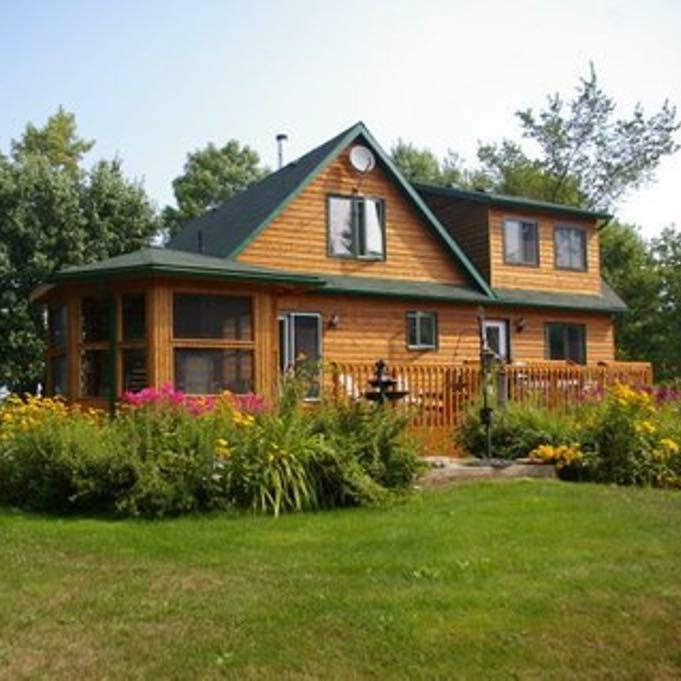 Serenity On The Water | 266 Pepper Point Rd, Sheguiandah, ON P0P 1W0, Canada | Phone: (249) 997-0005