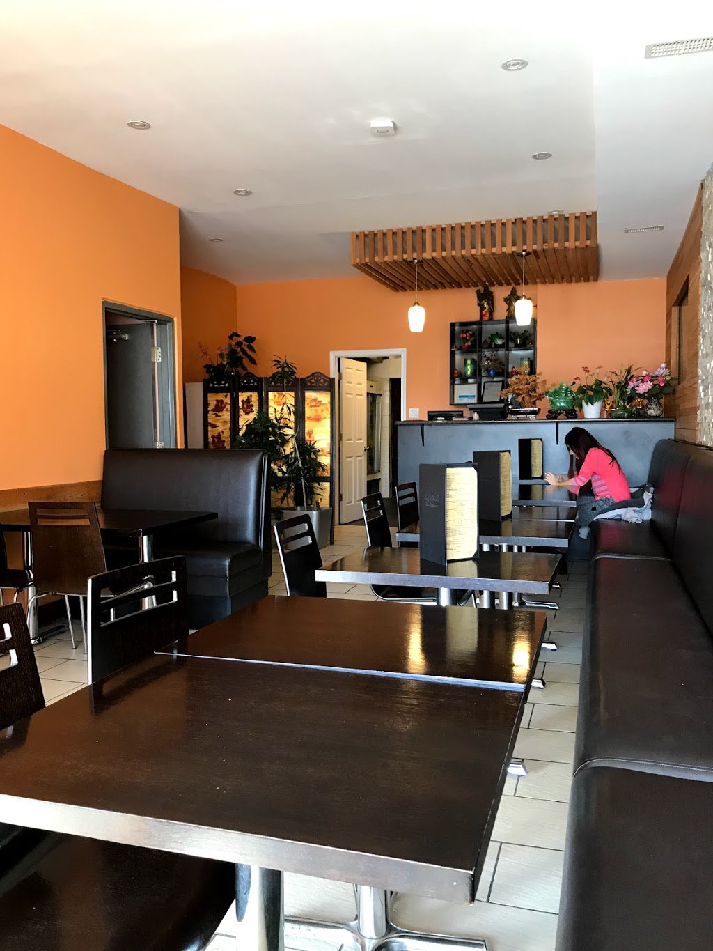 Red Chilli Thai | 1266 Danforth Ave, Toronto, ON M4J 1M6, Canada | Phone: (647) 348-3028