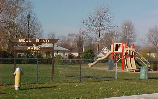 Bell Blvd Park | park | Sproule Ave, Collingwood, ON L9Y 4K8, Canada | 70544425003382 OR +1 705-444-2500 ext. 3382