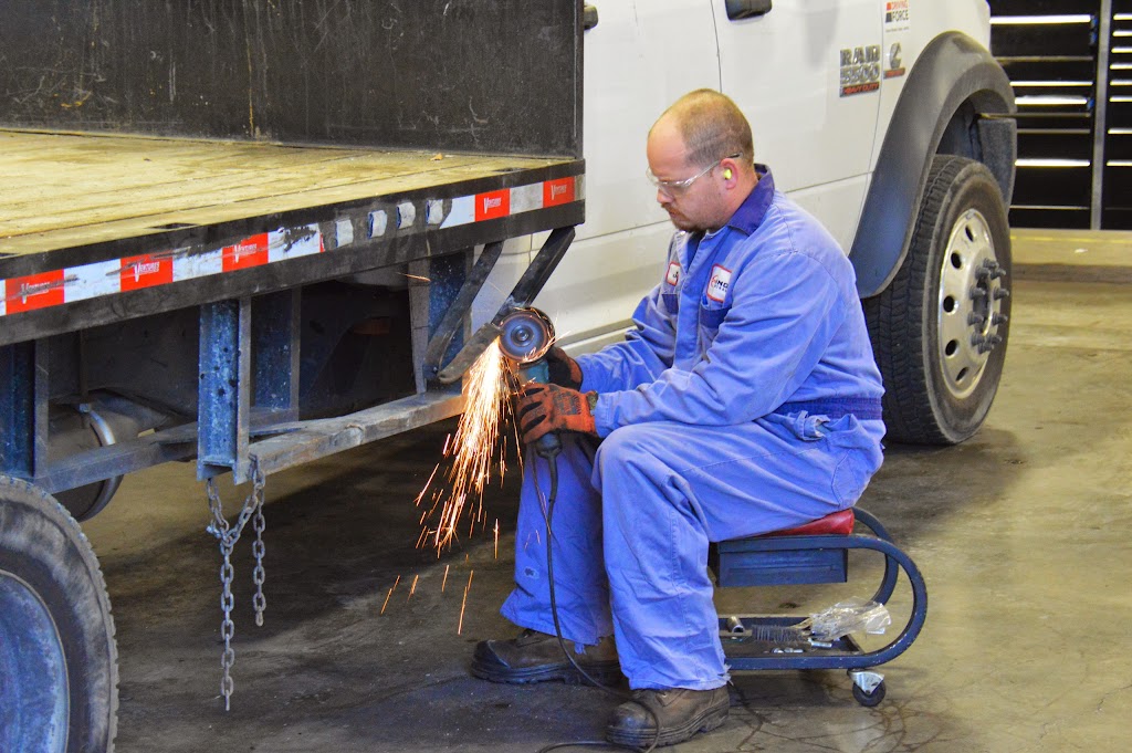 Hino Central Langley | 20020 96 Ave, Langley, BC V1M 4C3, Canada | Phone: (604) 881-4667