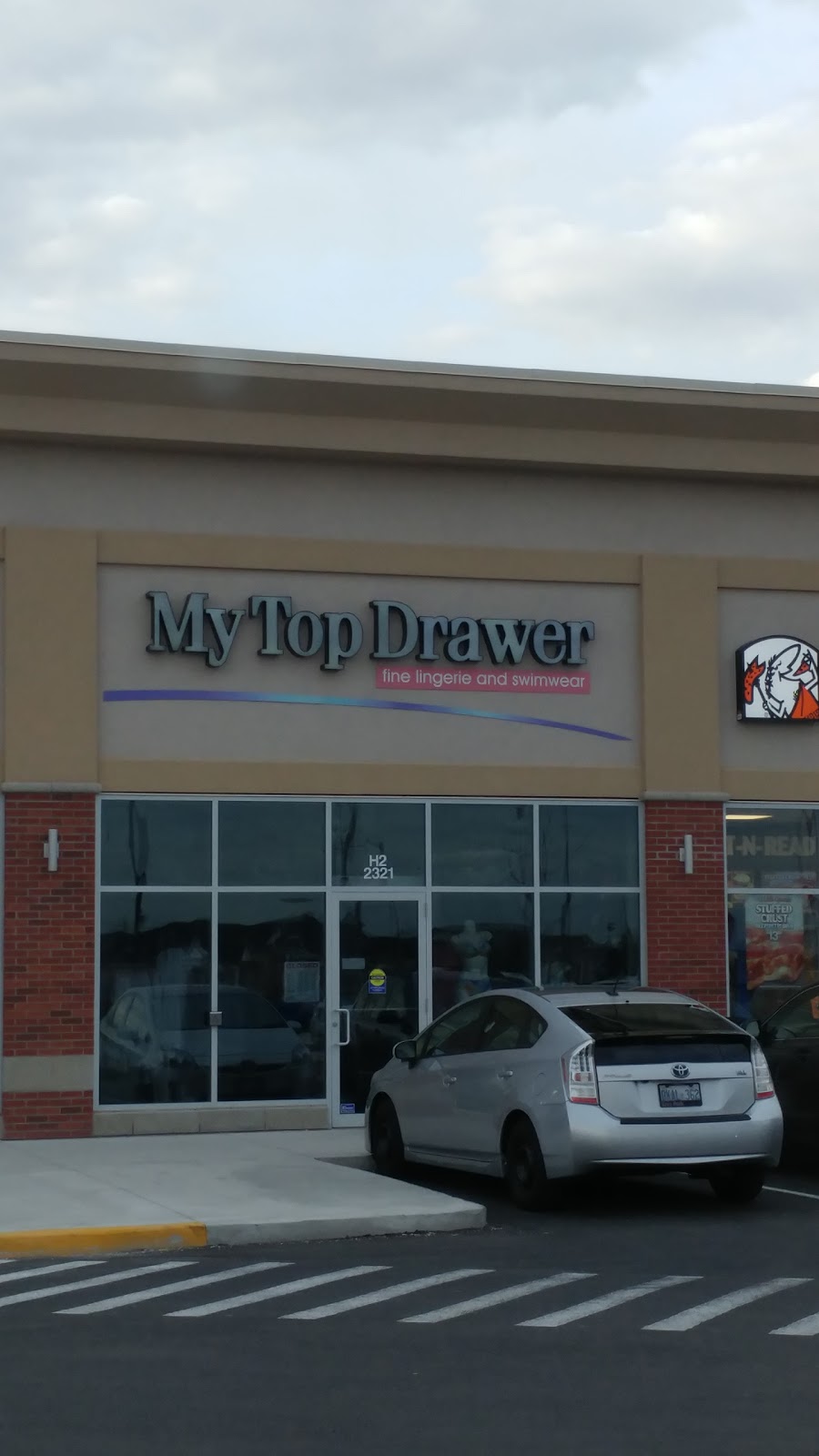 My Top Drawer | 2301 Appleby Line, Burlington, ON L7L 0A2, Canada | Phone: (905) 336-5959