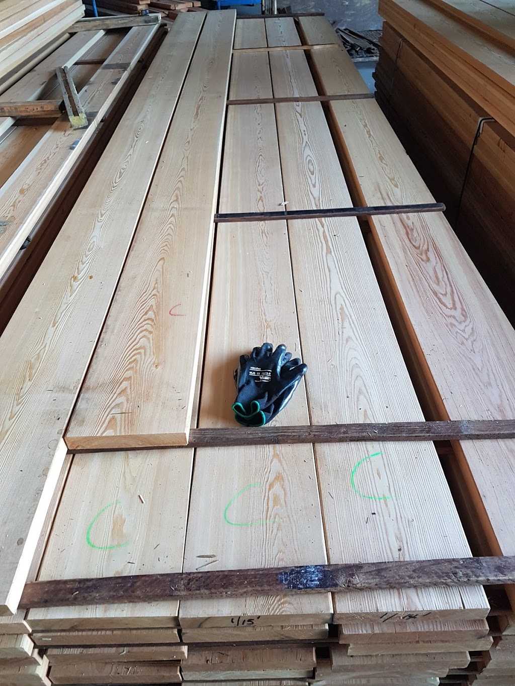 CarlWood Lumber Limited | 9492 287 St, Maple Ridge, BC V2W 1L1, Canada | Phone: (604) 462-7517