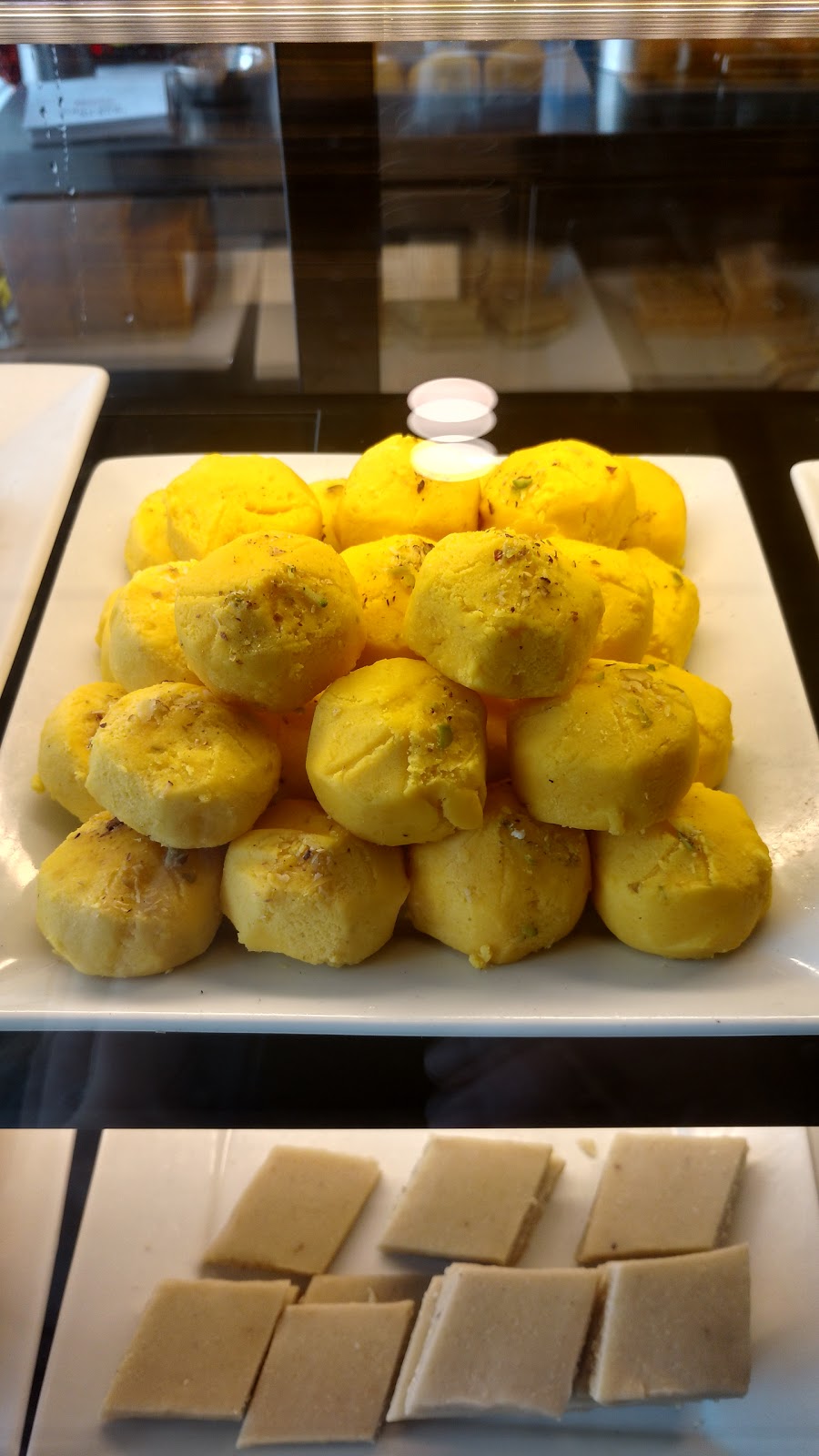 Monsoon Thunder Bay | 588 Arthur St W #4, Thunder Bay, ON P7E 5R7, Canada | Phone: (807) 286-6315