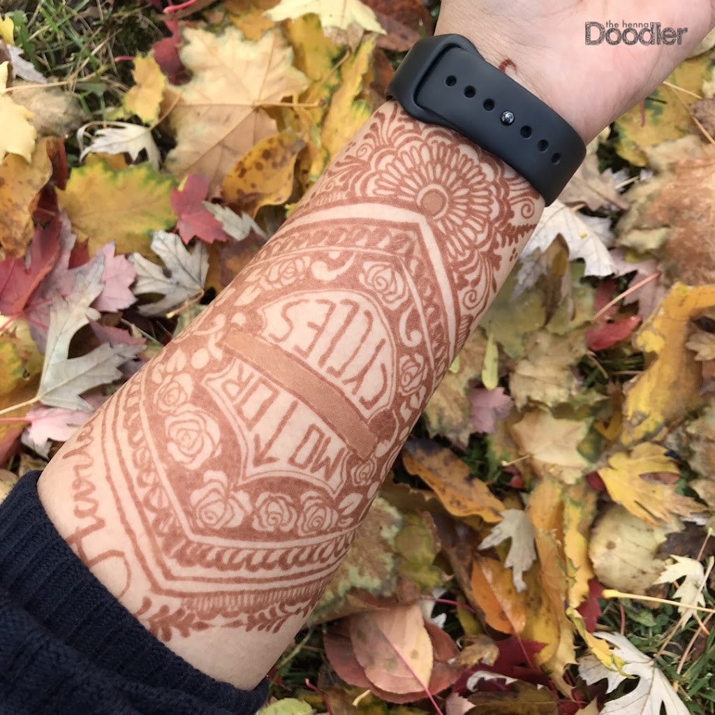 The Henna Doodler | 23 Oneida Crescent, Richmond Hill, ON L4B 0A2, Canada | Phone: (437) 999-8777