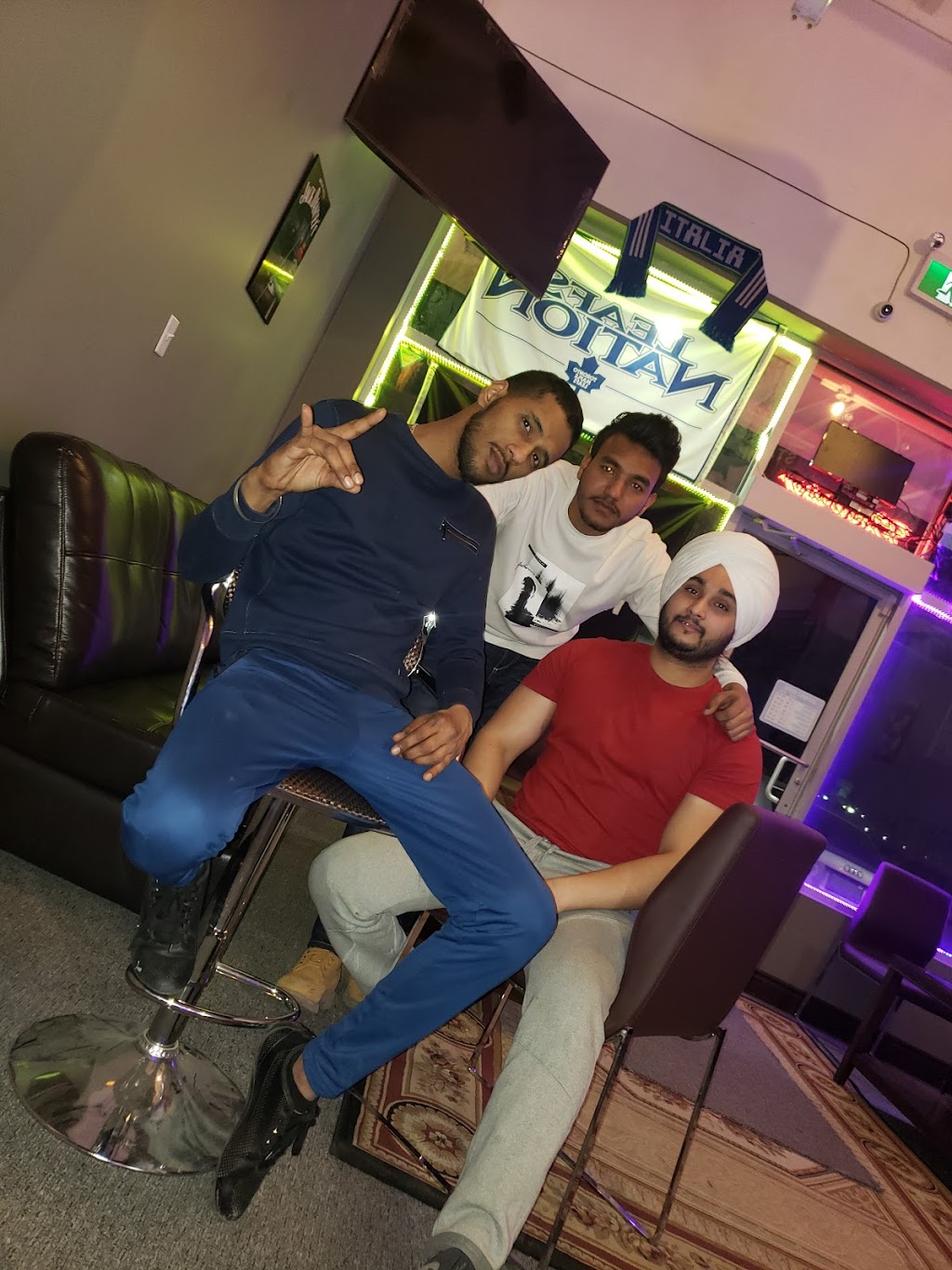 Airport Sports Bar & Grill | 351 Parkhurst Square unit#9, Brampton, ON L6T 0C2, Canada | Phone: (905) 790-2077