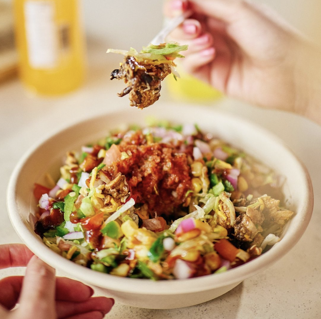 barBURRITO | 17325 Hiller Rd SW, Edmonton, AB T6W 1A6, Canada | Phone: (780) 433-0527