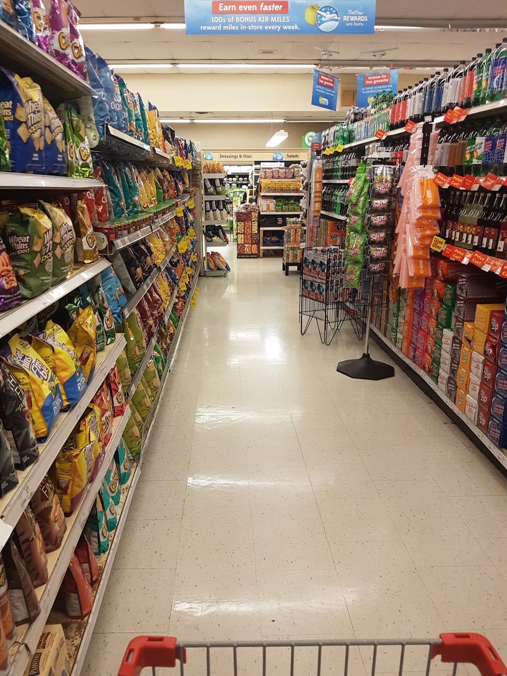 Foodland - St. Thomas | 20 William St, St Thomas, ON N5R 3G9, Canada | Phone: (519) 633-9370
