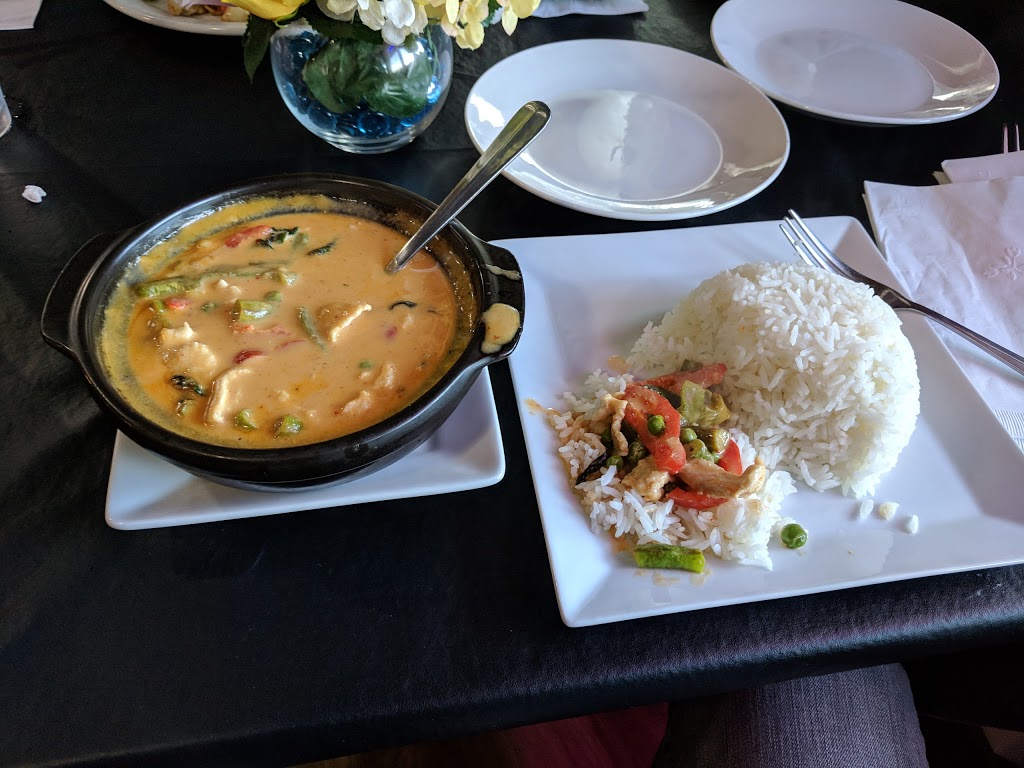 Mandalay Restaurant & Bar (Authentic Burmese & Thai Cuisine) | 6621 Niagara Falls Blvd, Niagara Falls, NY 14304, USA | Phone: (716) 283-8100