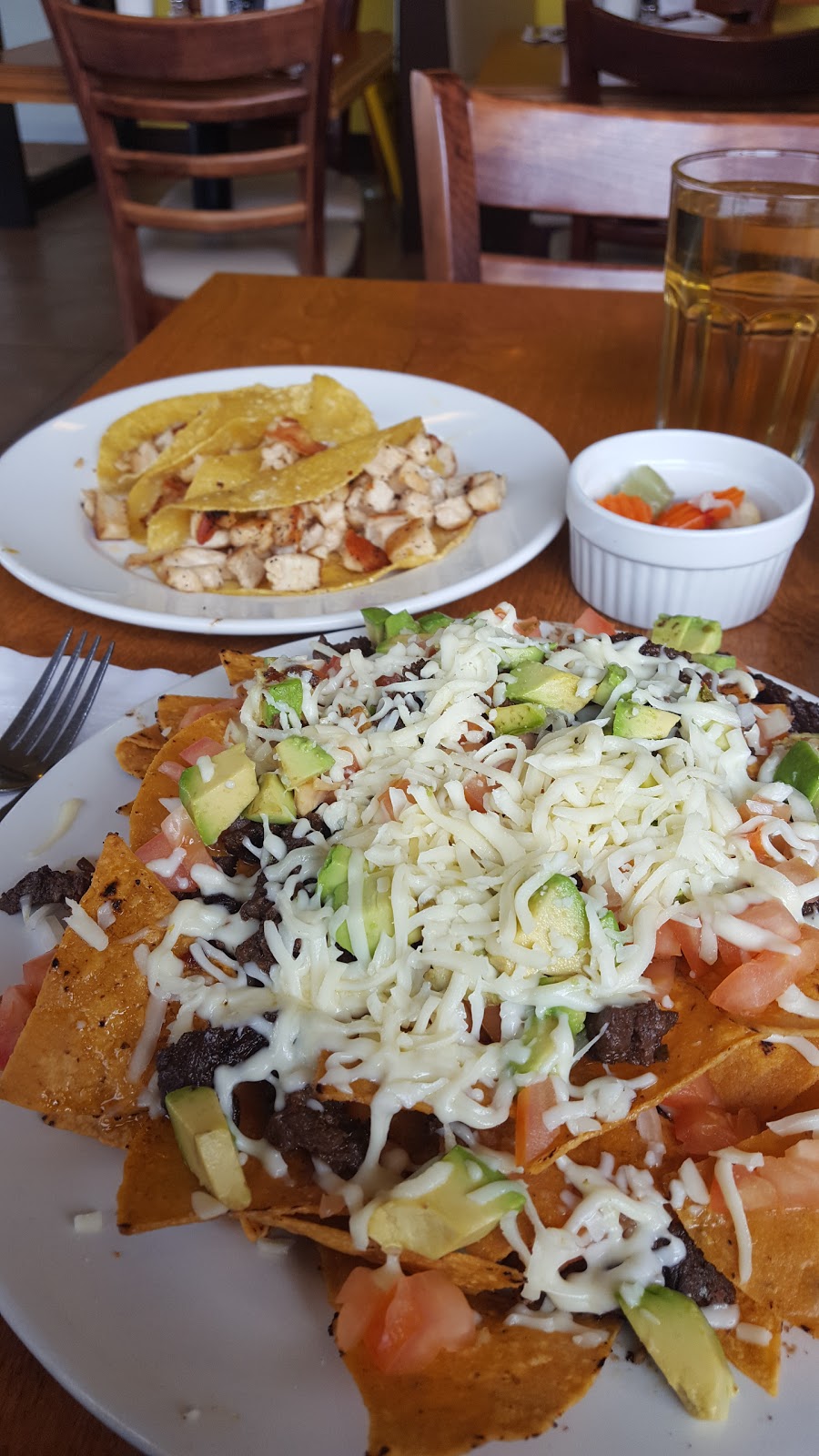 Johnathan´s Restaurant | 200 Marycroft Ave Unit 27, Woodbridge, ON L4L 5X6, Canada | Phone: (905) 856-0023