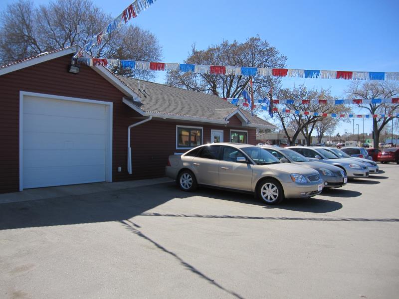 Daou Auto | 102 Avenue F S, Saskatoon, SK S7M 1S8, Canada | Phone: (306) 665-3268