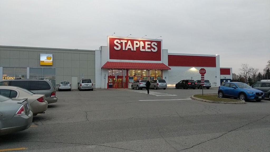 Staples | 200 Broadway, Tillsonburg, ON N4G 5A7, Canada | Phone: (519) 688-2196