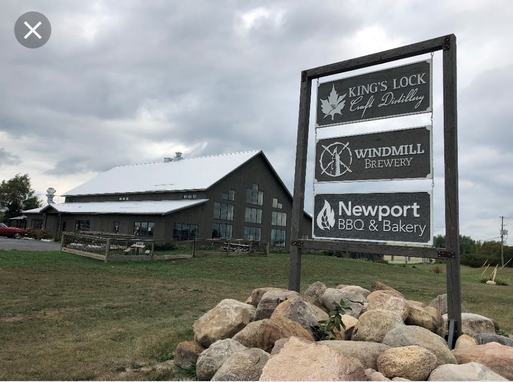 Newport BBQ and Bakery | 5 Newport Dr, Johnstown, ON K0E 1T1, Canada | Phone: (613) 704-0154
